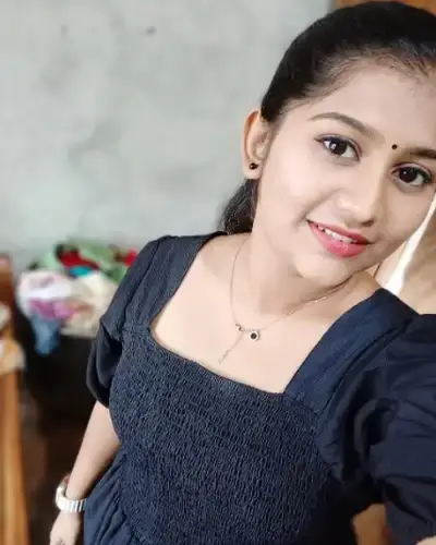 Call Girls Parasia Cash On Delivery